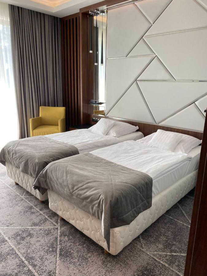 Hotel Falko Rumia Kültér fotó