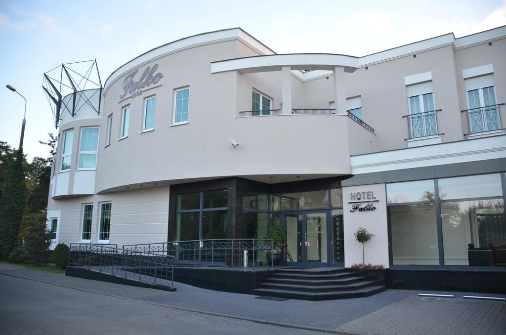 Hotel Falko Rumia Kültér fotó